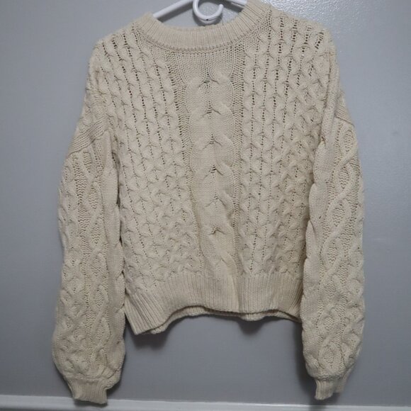 Moon & Madison cream cable-knit cropped sweater. - Picture 1 of 7